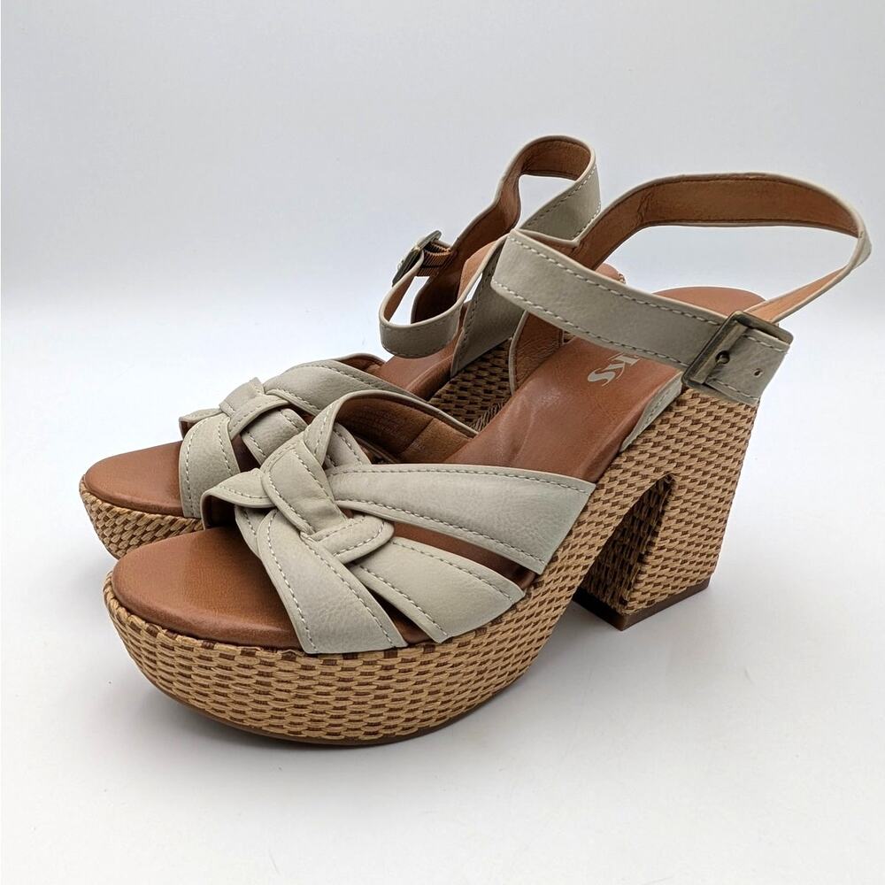 Korks Dee Wedge Platform Block Heel Sandals Women's off White Size US9M EU39.5